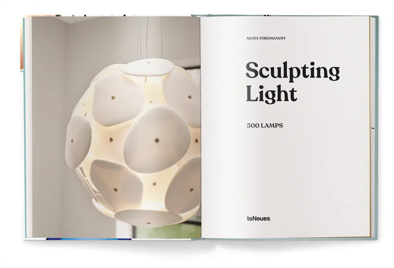 Livro Sculpting Light: 500 Lamps