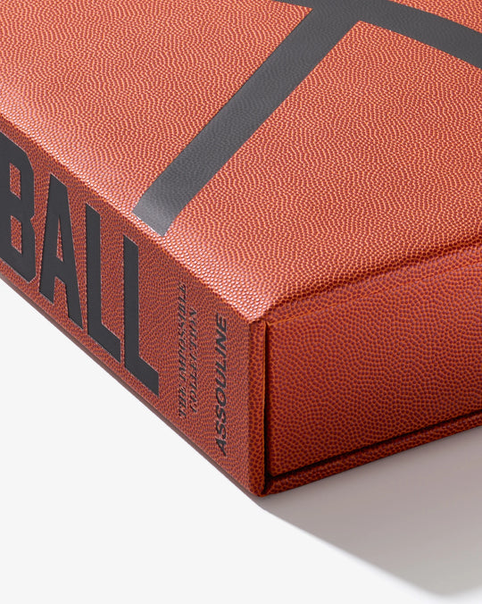 Livro Basketball: The Impossible Collection