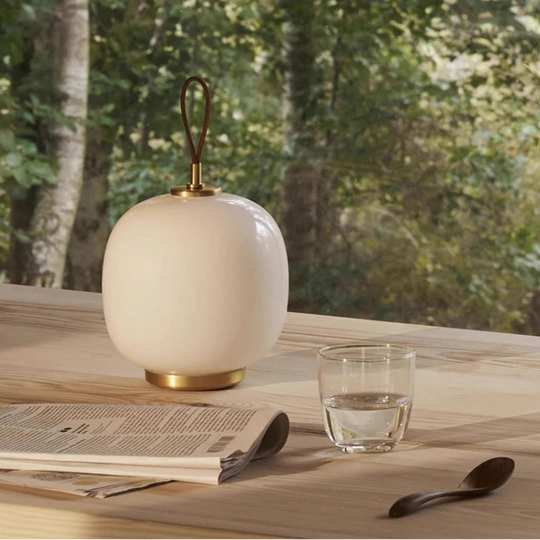 Luminária Portátil Radiohus