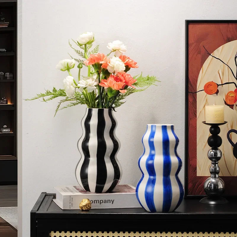 Vaso Decorativo Listrado de cerâmica colorido