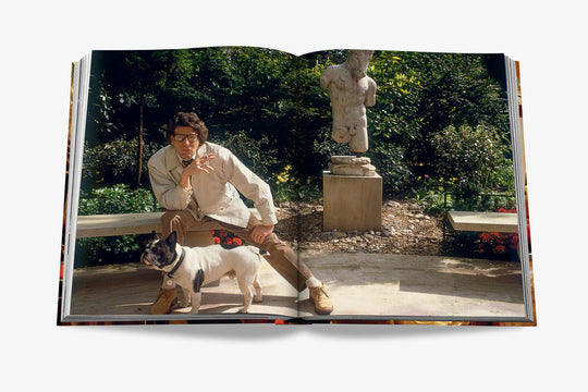 Livro Yves Saint Laurent at Home