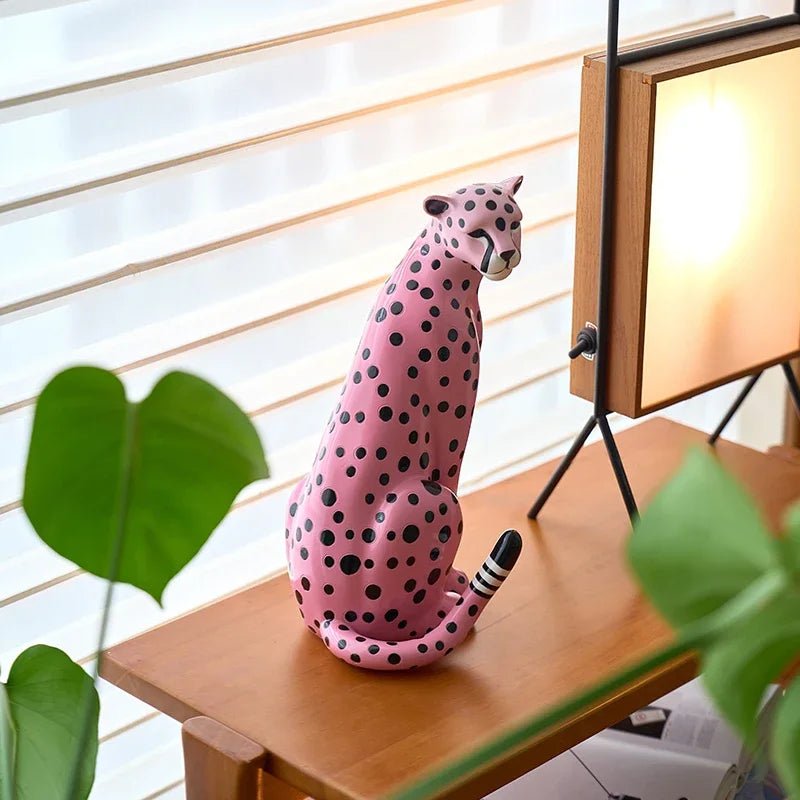Estatueta Decorativa Leopardo Rosa - Popbox Home Design