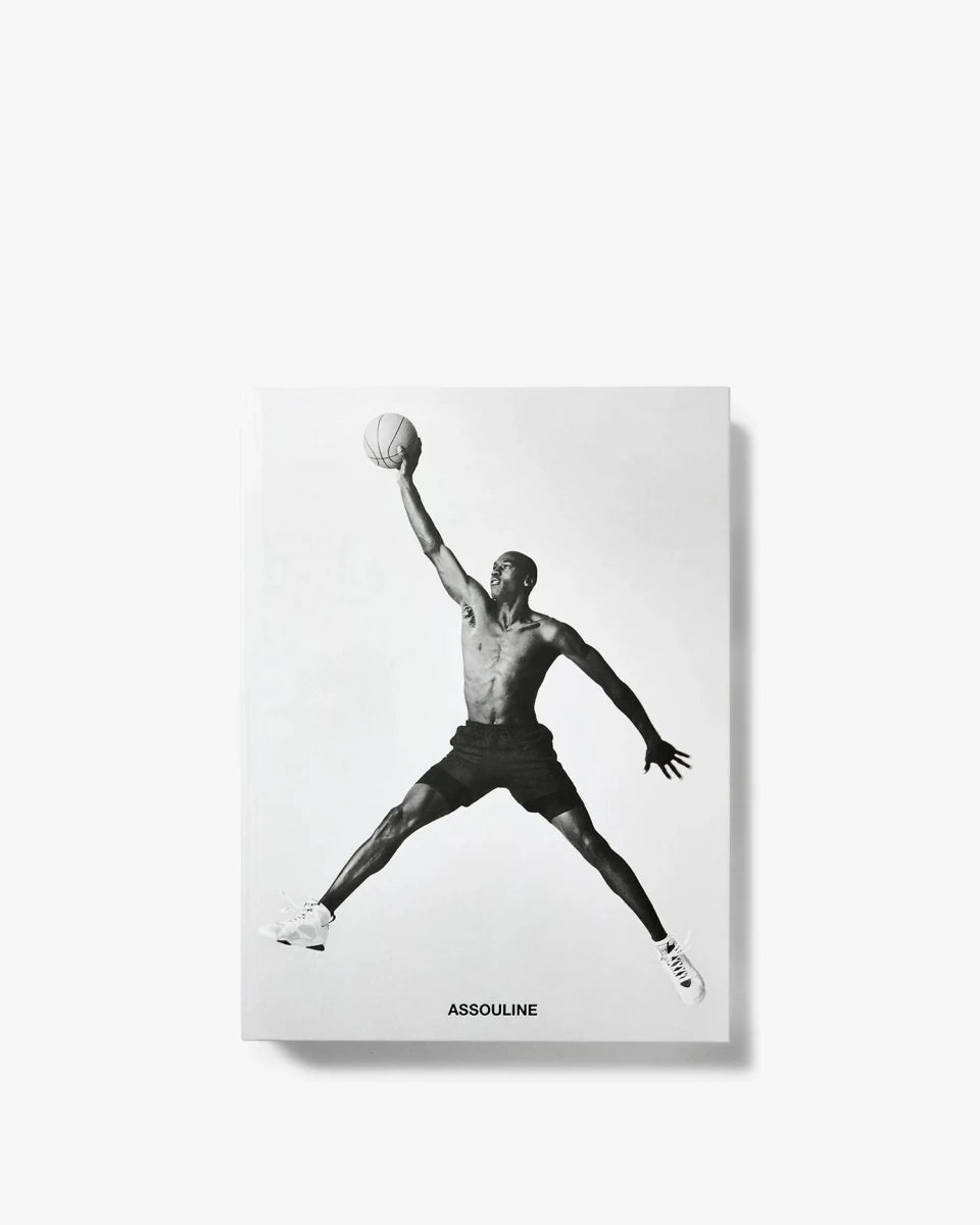 コレクション Air Jordan by Assouline Classic Edition Livro Air Jordan - Assouline – Popbox Home Design