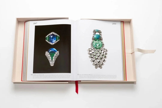 Livro Cartier: The Impossible Collection - Popbox Home Design