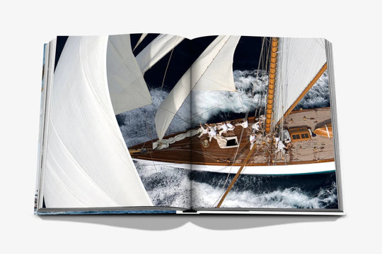 Livro Saint - Tropez Yachting - Popbox Home Design