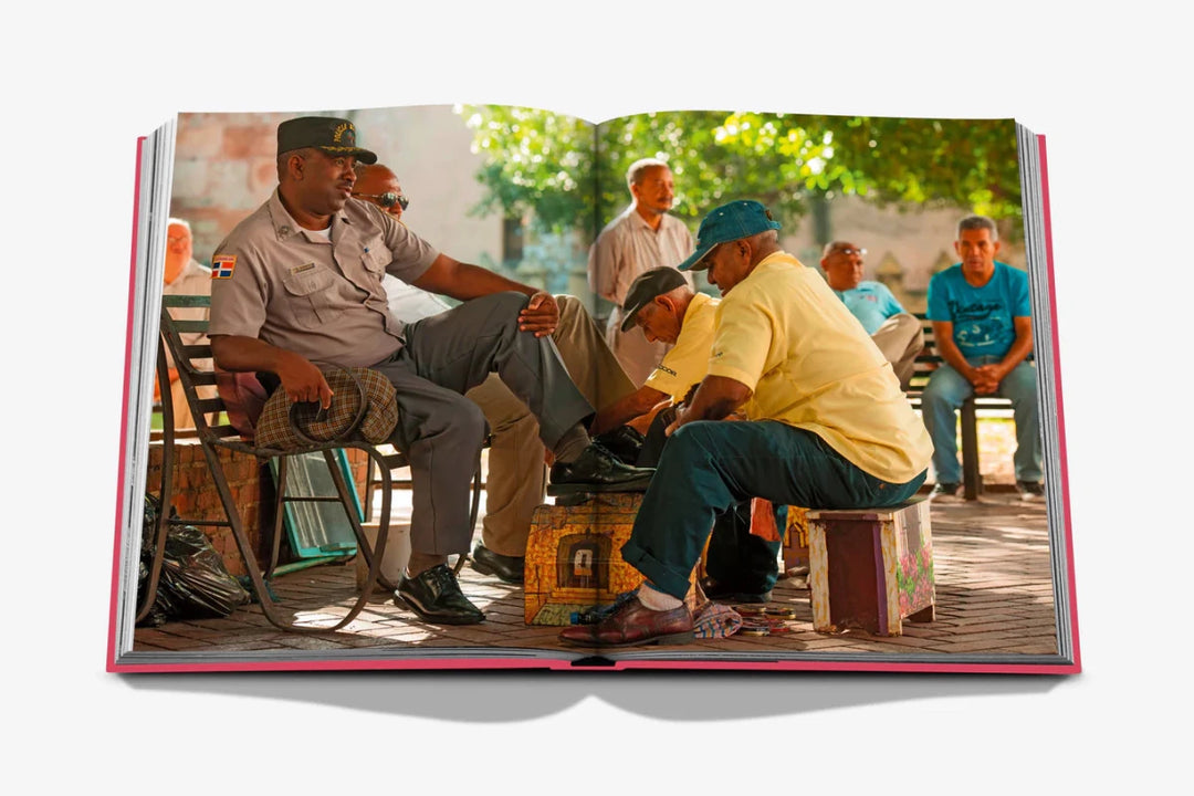 Livro Santo Domingo - Popbox Home Design