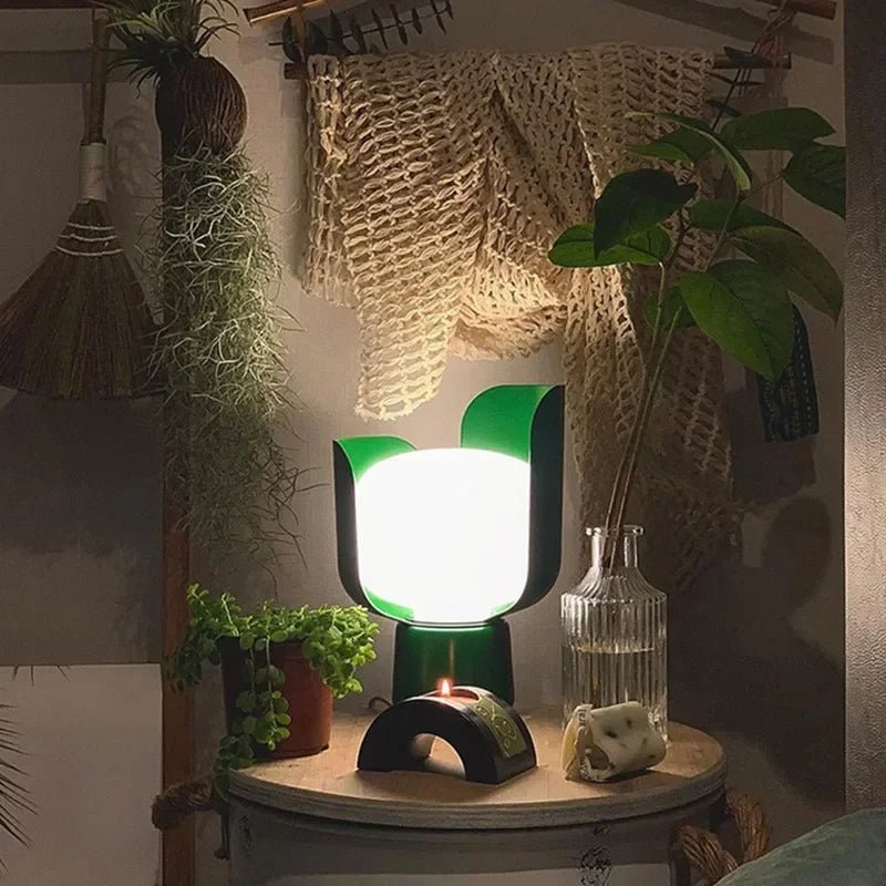 Luminária de Mesa Blom - Popbox Home Design