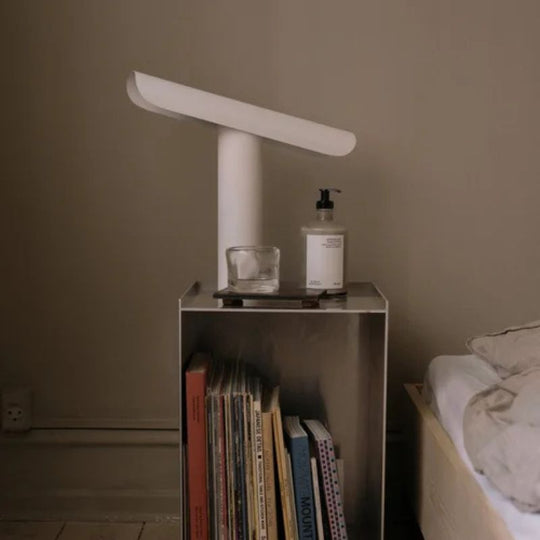 Luminária de Mesa Linea - Popbox Home Design
