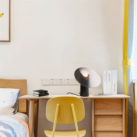 Luminária de Mesa Solaris - Popbox Home Design