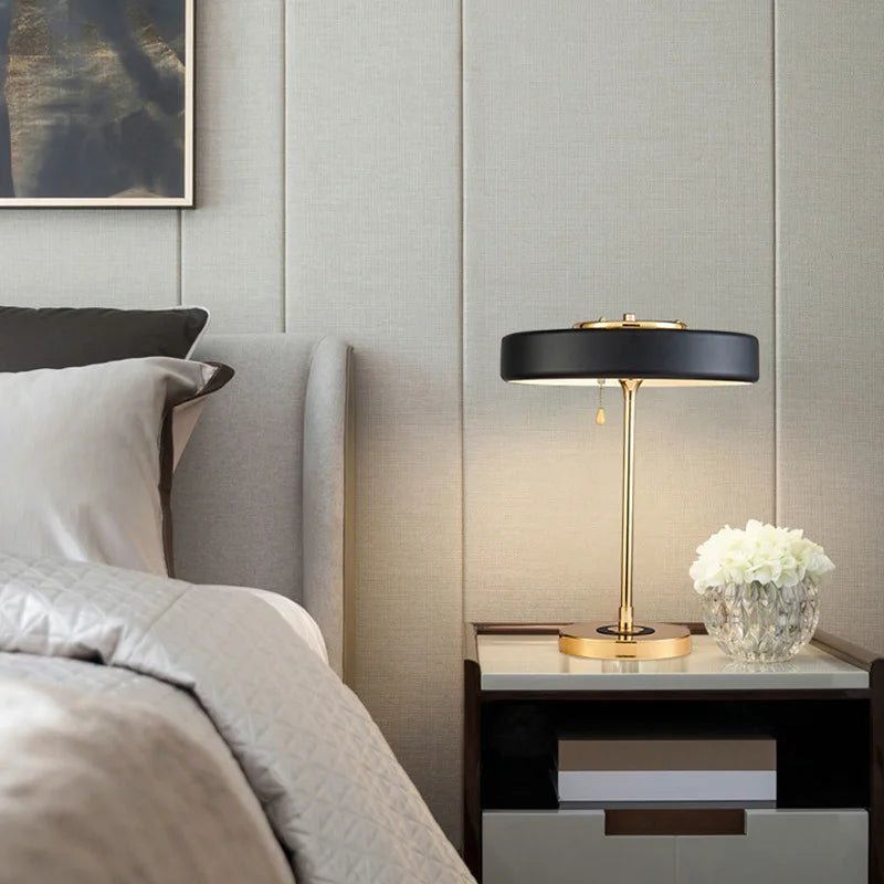 Luminária de Mesa Versailles - Popbox Home Design