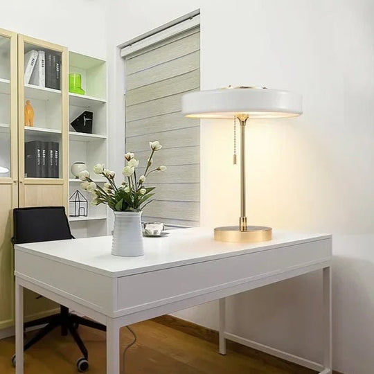 Luminária de Mesa Versailles - Popbox Home Design