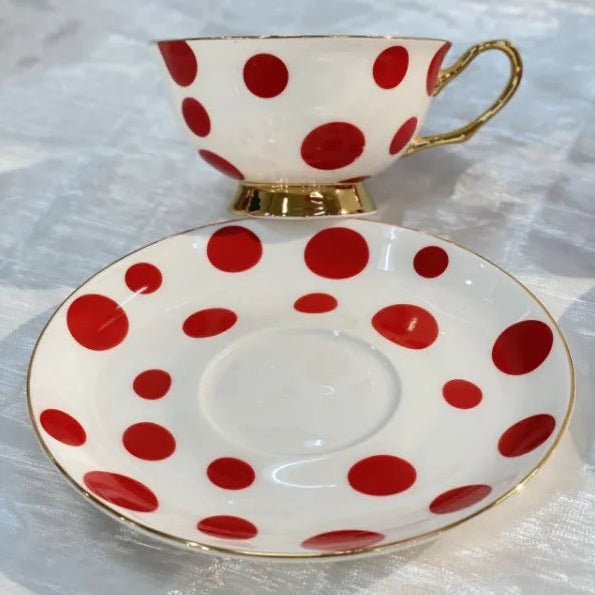Xícara de Chá Red Dots - Popbox Home Design