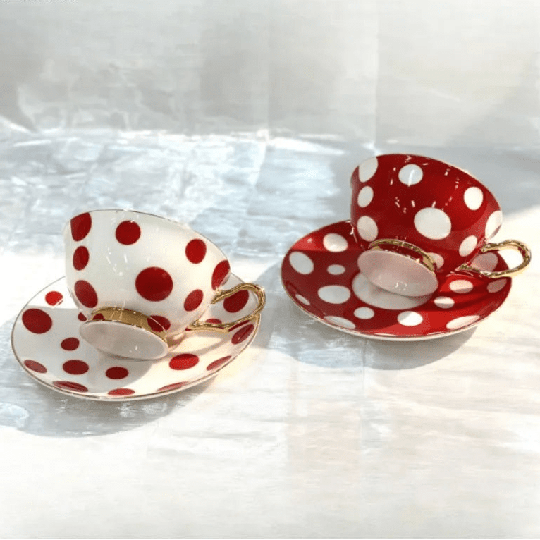 Xícara de Chá Red Dots - Popbox Home Design